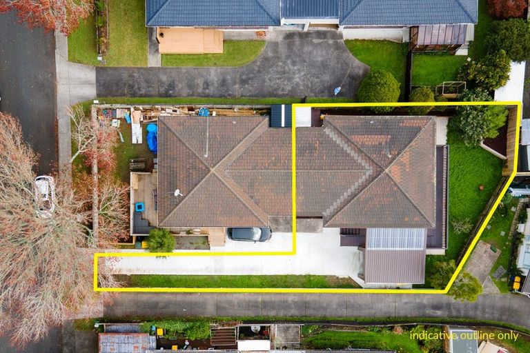 Photo of property in 1/40 Matuhi Rise, Henderson, Auckland, 0612