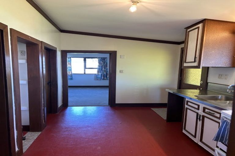 Photo of property in 165 Mitchell Street, Brooklyn, Wellington, 6021