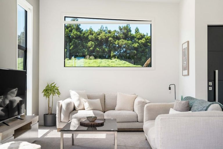 Photo of property in 5 Pinnacles Lane, Pauanui, 3579