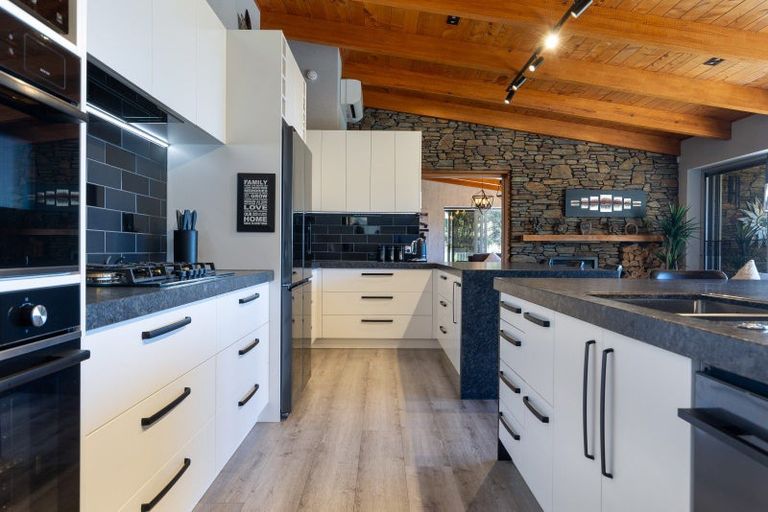 Photo of property in 110 Biggsburn Way, Todds Valley, Nelson, 7071