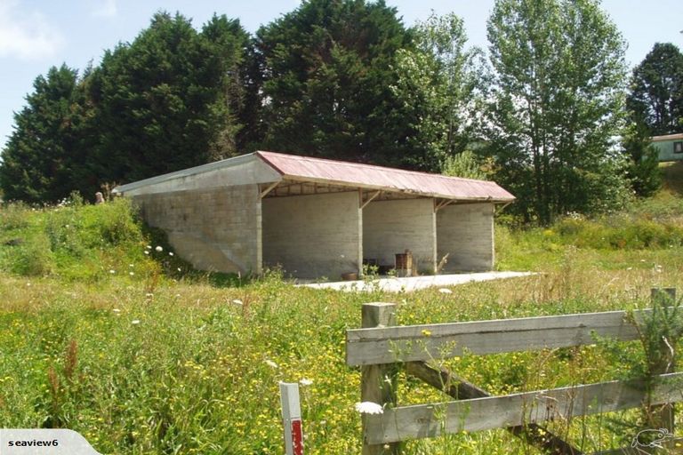 Photo of property in 11 Gribbon Road, Mahoenui, 3978