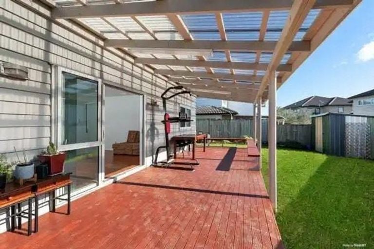 Photo of property in 6 Listack Drive, Flat Bush, Auckland, 2019
