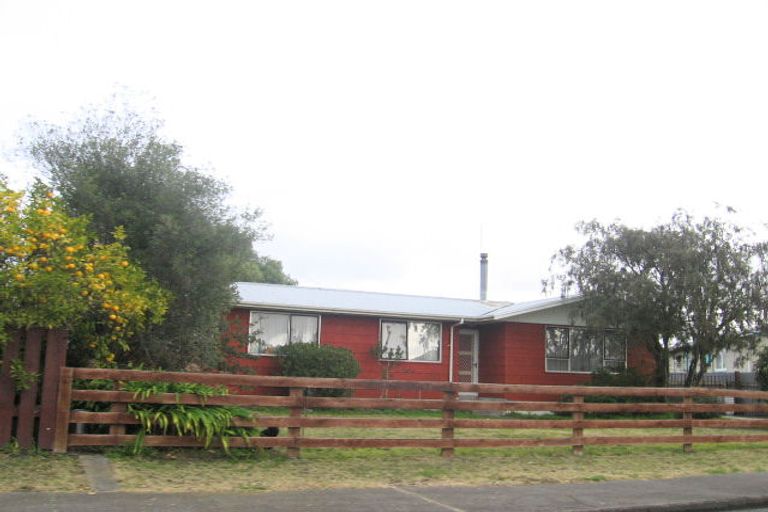 Photo of property in 67 Dover Road, Flaxmere, Hastings, 4120