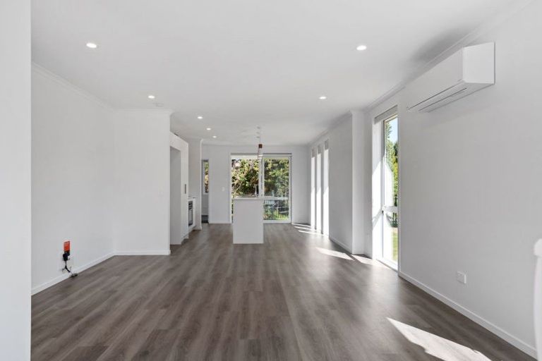 Photo of property in 8 Hauhake Lane, Omokoroa, 3114