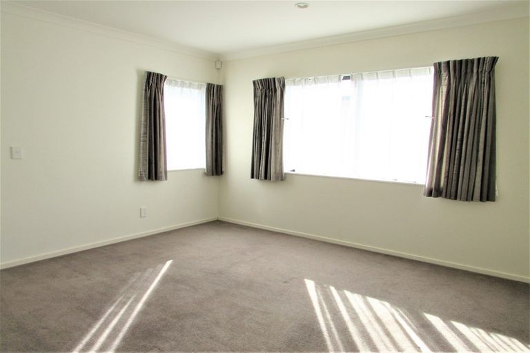 Photo of property in 69a Amesbury Drive, Churton Park, Wellington, 6037