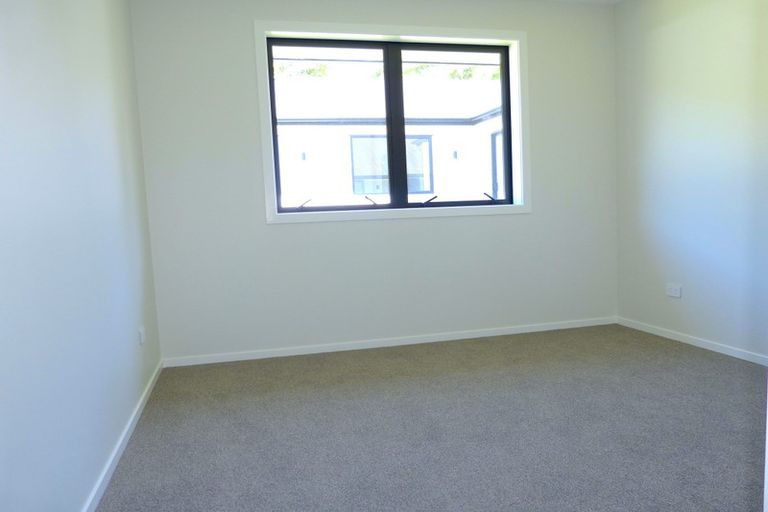 Photo of property in 107 Station Road, Kumeu, 0891