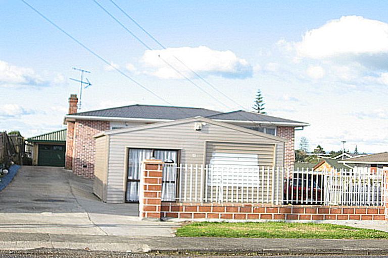 Photo of property in 24 Kirton Crescent, Manurewa, Auckland, 2102