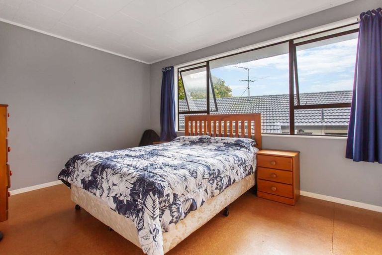 Photo of property in 19 Sunningdale Street, Wattle Downs, Auckland, 2103