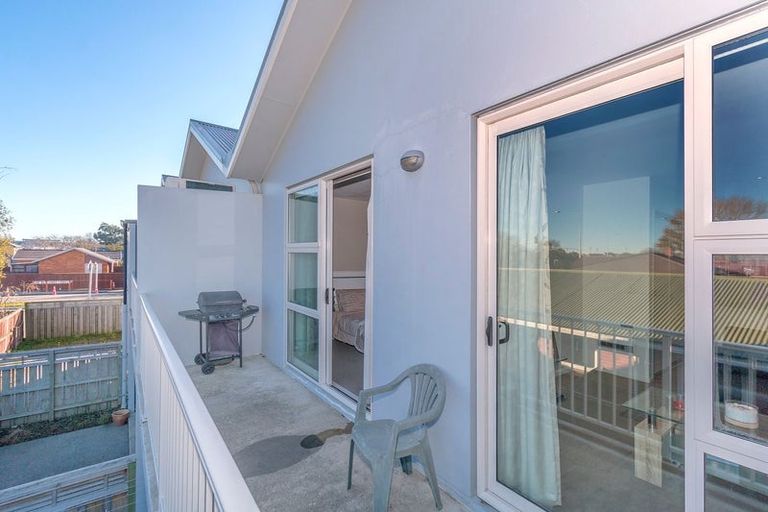 Photo of property in 13/14 Brougham Street, Addington, Christchurch, 8024