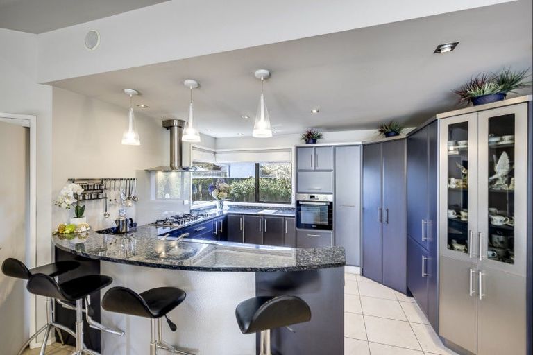 Photo of property in 8 Saint Hill Lane, Havelock North, 4130