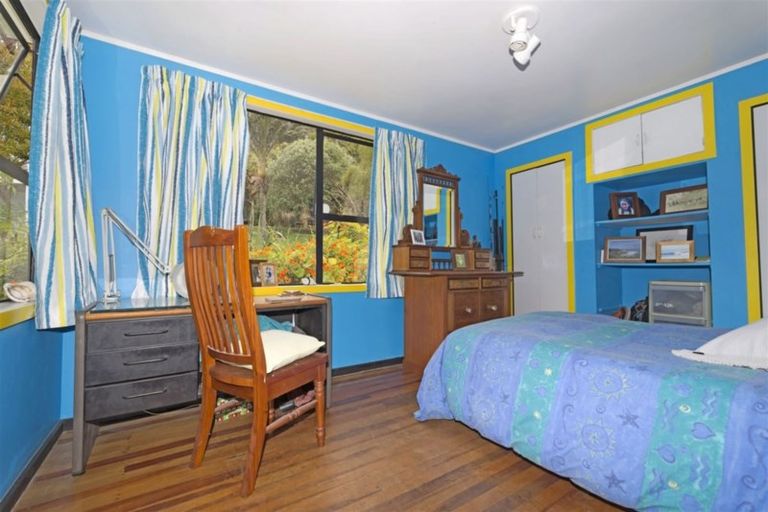 Photo of property in 214 Motutara Road, Muriwai, Waimauku, 0881