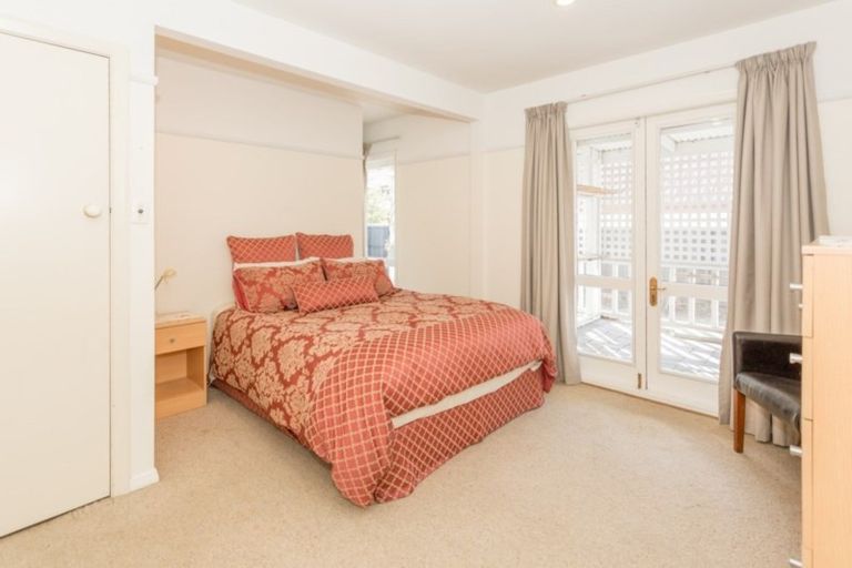 Photo of property in 1/414 Memorial Avenue, Burnside, Christchurch, 8053