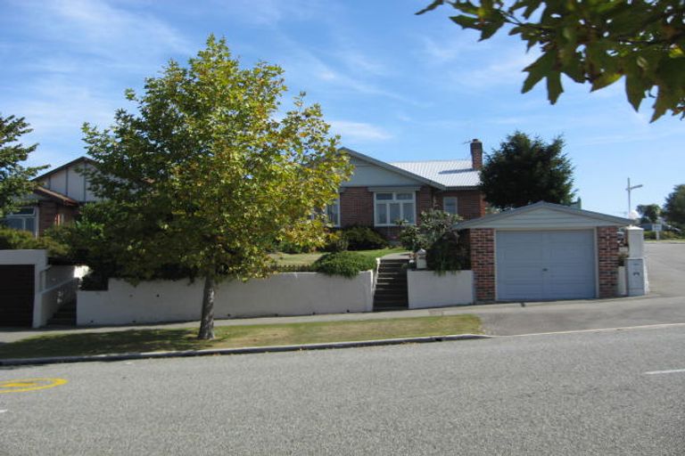 Photo of property in 78 Avenue Road, West End, Timaru, 7910
