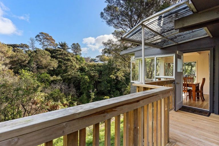 Photo of property in 32 Lanigan Street, Birkdale, Auckland, 0626