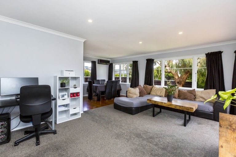 Photo of property in 14 Hildreth Street, Trentham, Upper Hutt, 5018