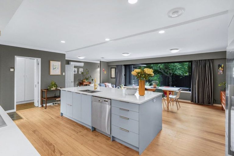 Photo of property in 22 Bretton Terrace, Hillcrest, Hamilton, 3216