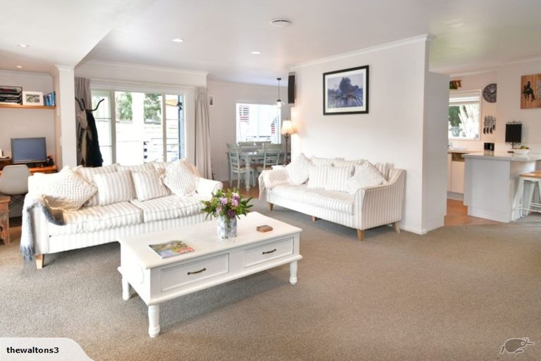 Photo of property in 202 Rapson Road, Kaukapakapa, 0871