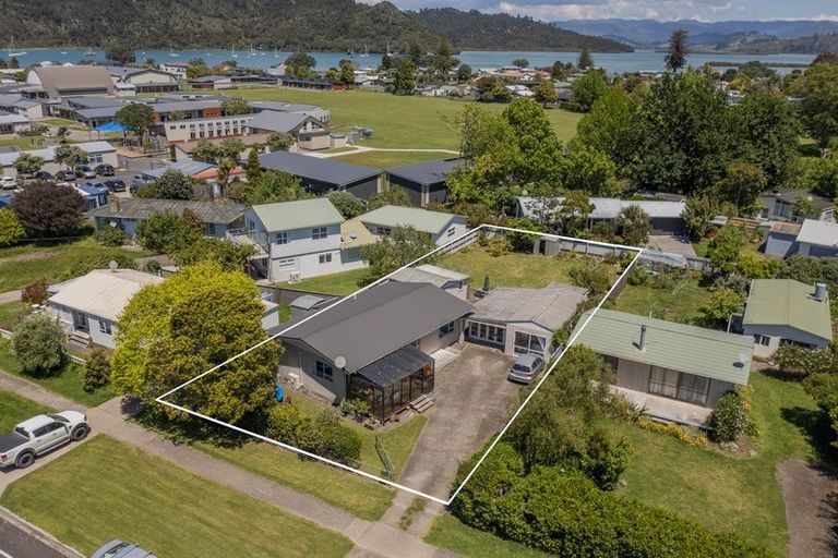 Photo of property in 22 South Highway East, Whitianga, 3510