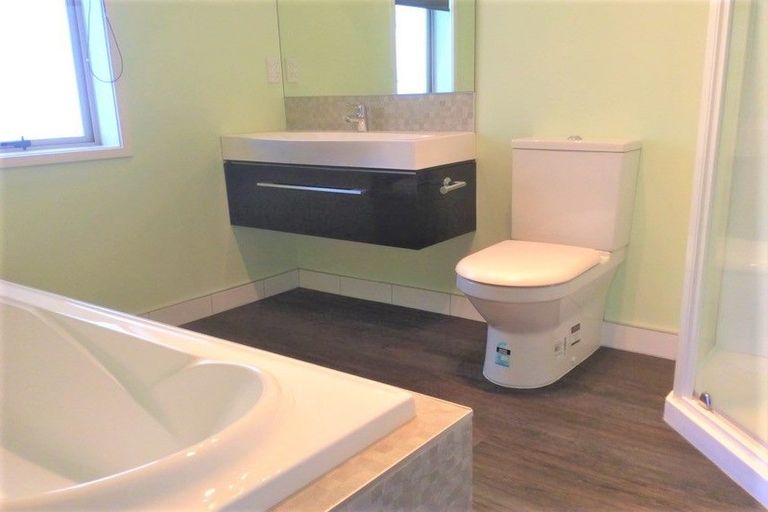 Photo of property in 19 Glencarron Place, Bethlehem, Tauranga, 3110