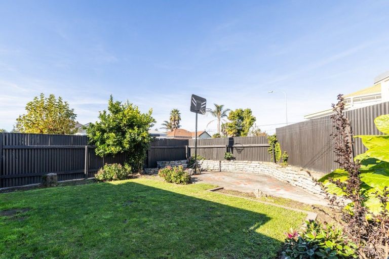 Photo of property in 2 Ashridge Road, Napier South, Napier, 4110