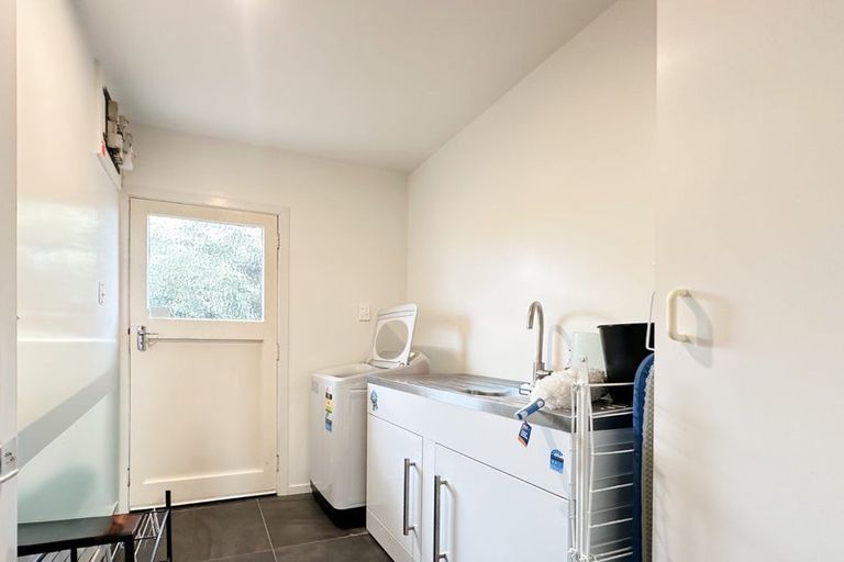 Photo of property in 68 Daniels Road, Redwood, Christchurch, 8051