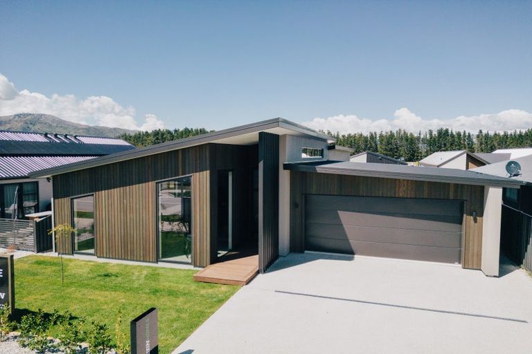 Photo of property in 51 Longview Drive, Papamoa Beach, Papamoa, 3118