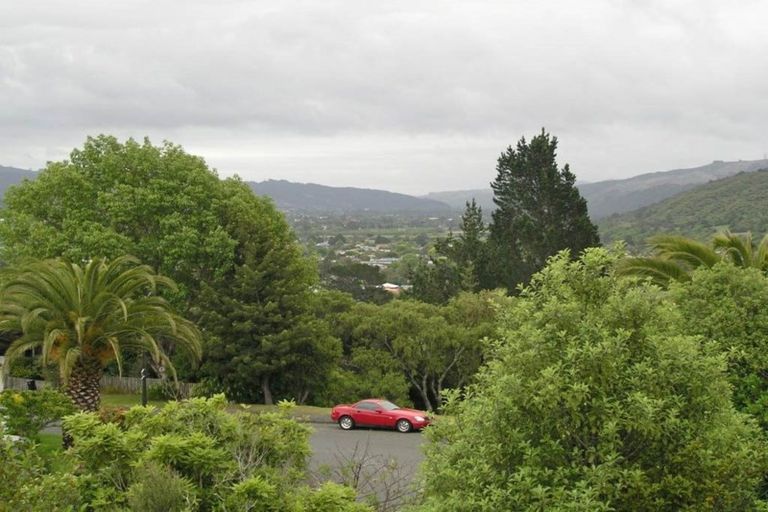 Photo of property in 5 Alleyne Court, Brown Owl, Upper Hutt, 5018