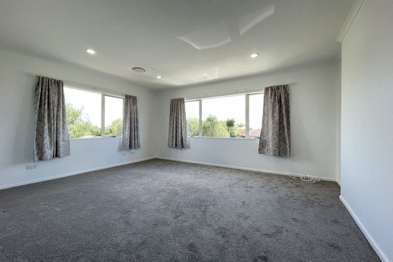 Photo of property in 37 Innisowen Place, Flat Bush, Auckland, 2019