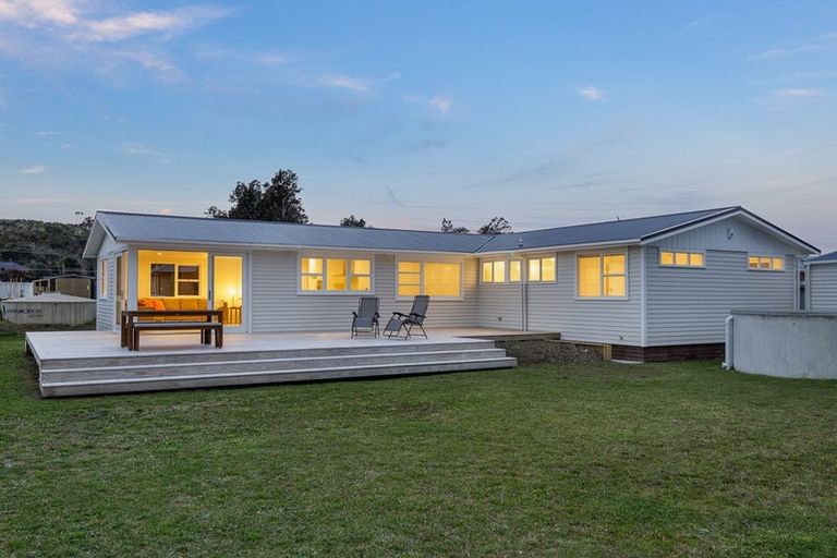 Photo of property in 10 Ivy Lane, Mangawhai Heads, 0505