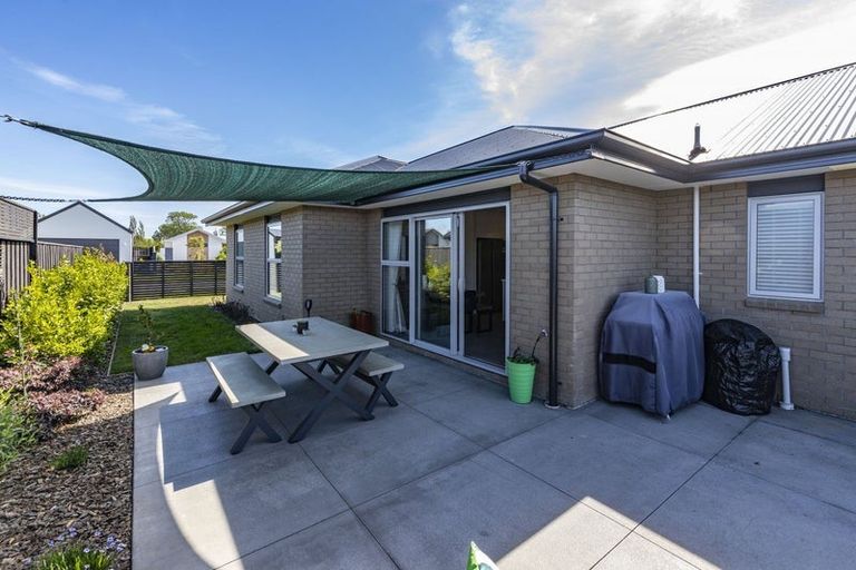 Photo of property in 28 Te Hurunui Drive, Pegasus, 7612