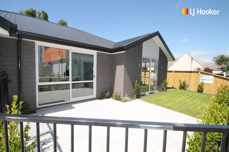 Photo of property in 20a Church Street, Mosgiel, 9024