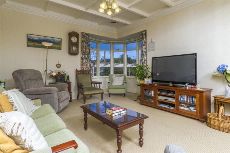 Photo of property in 37 Franklyn Street, Nelson South, Nelson, 7010