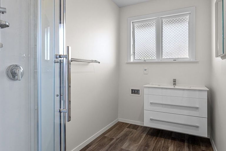 Photo of property in 2/65 Saint James Avenue, Papanui, Christchurch, 8053