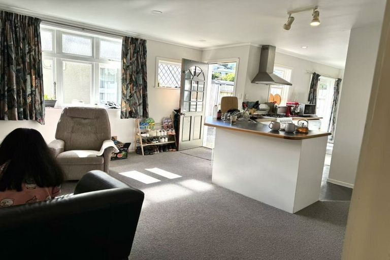 Photo of property in 336 Karori Road, Karori, Wellington, 6012