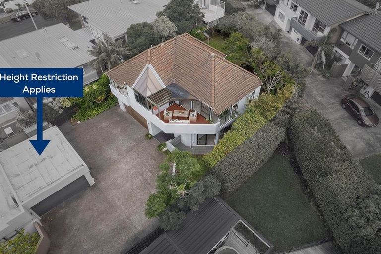 Photo of property in 2/4 Prospect Terrace, Milford, Auckland, 0620