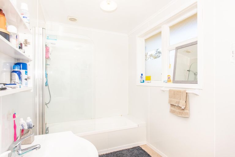 Photo of property in 10 Edison Street, Outer Kaiti, Gisborne, 4010