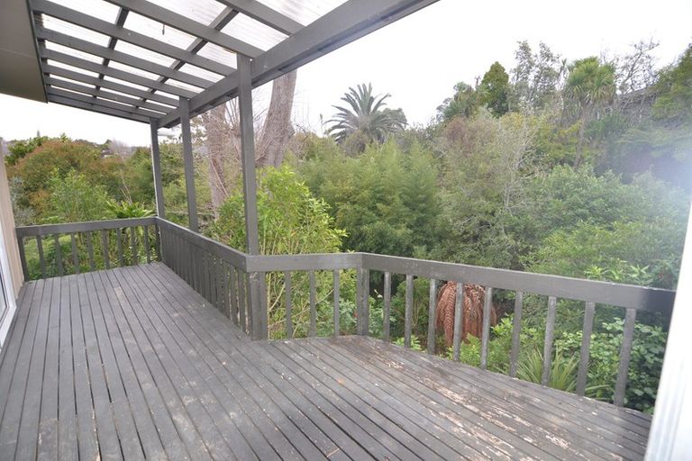 Photo of property in 9 John Gill Road, Cockle Bay, Auckland, 2014