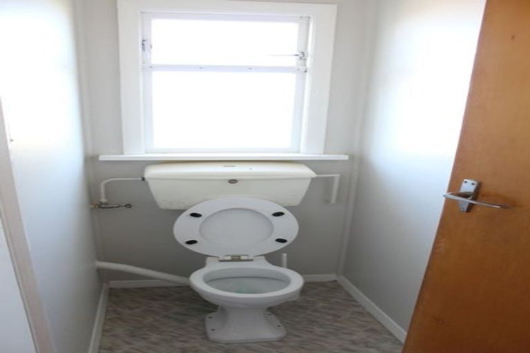 Photo of property in 61 Isadore Road, Saint Clair, Dunedin, 9012