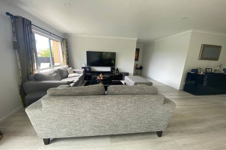 Photo of property in 19 Aclare Place, East Tamaki, Auckland, 2016
