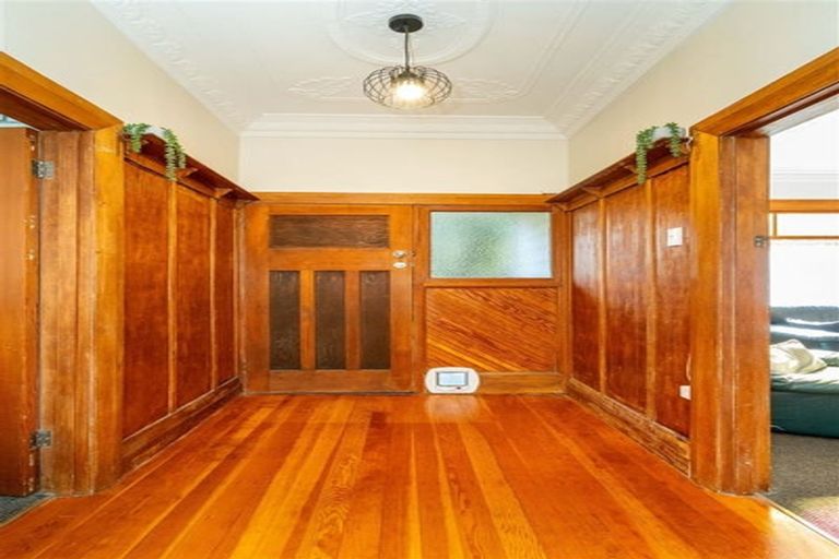 Photo of property in 129 Glen Road, The Glen, Dunedin, 9011
