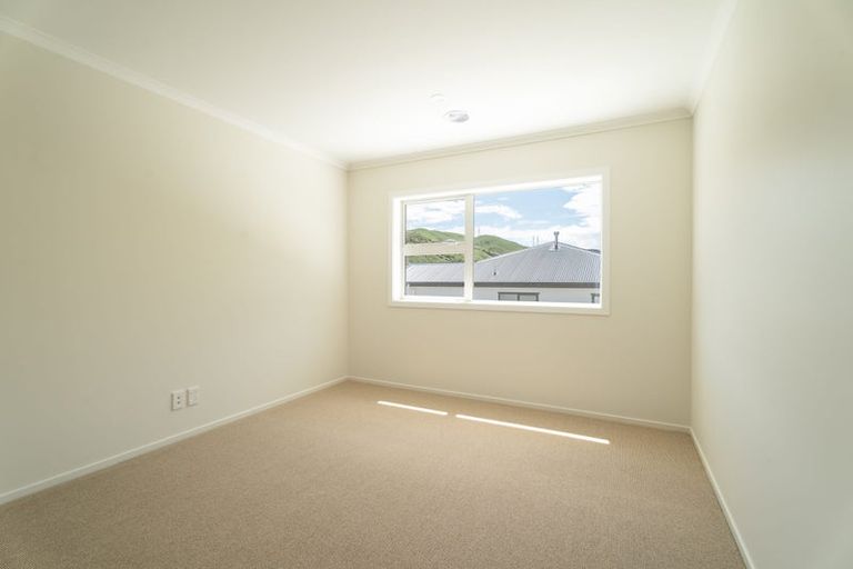 Photo of property in 31 Farnworth Terrace, Churton Park, Wellington, 6037