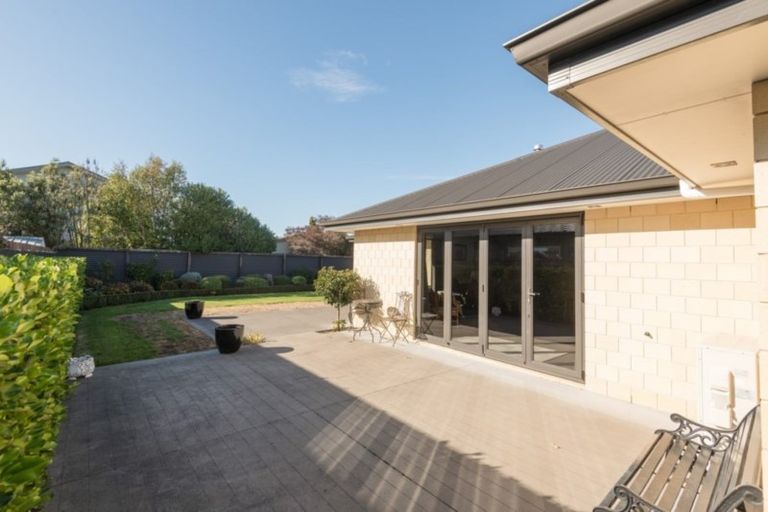 Photo of property in 27 Kitakita Grove, Motueka, 7120