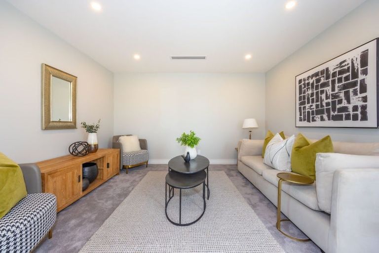 Photo of property in 17 Arawaru Avenue, Wainui, 0992