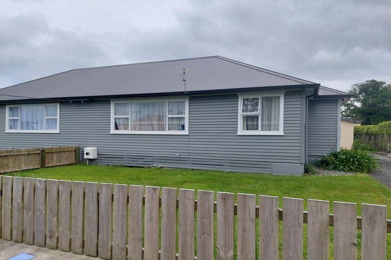 Photo of property in 5 List Street, Welbourn, New Plymouth, 4310