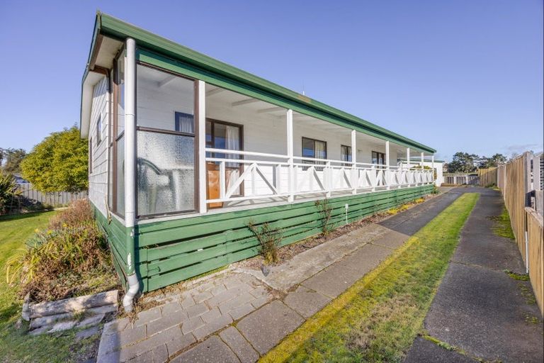 Photo of property in 2 Stiles Avenue, Waipukurau, 4200
