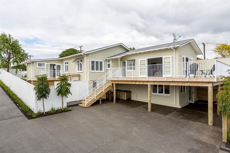 Photo of property in 60 Brois Street, Frankleigh Park, New Plymouth, 4310