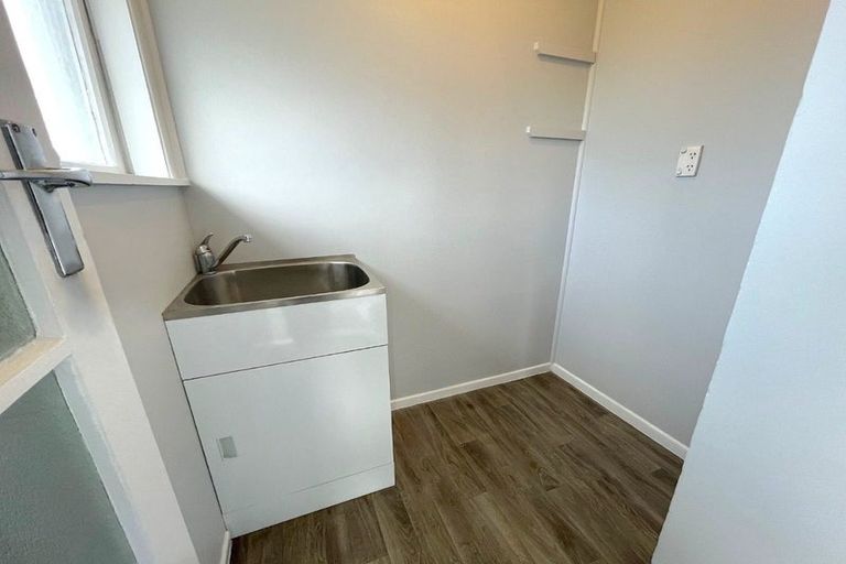 Photo of property in 12 Jenkins Place, Manurewa East, Auckland, 2102