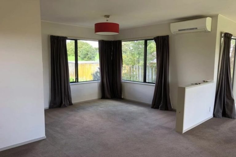 Photo of property in 30 Meadowland Drive, Somerville, Auckland, 2014