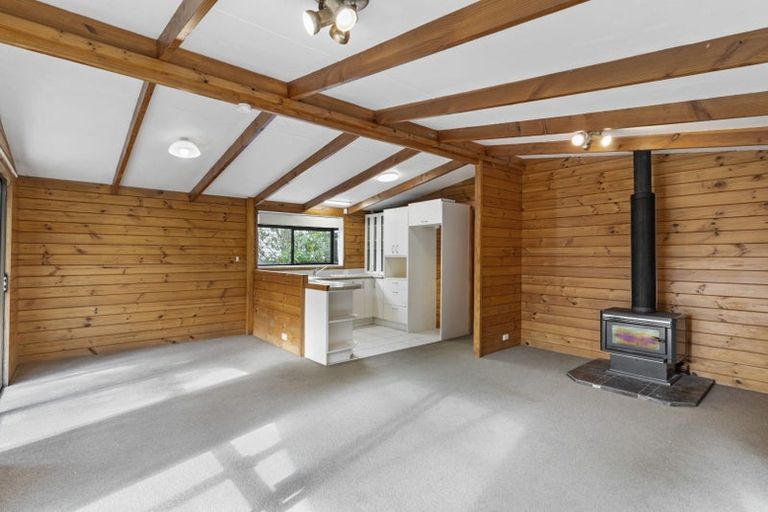 Photo of property in 22 Randal Place, Bayview, Auckland, 0629