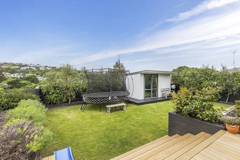 Photo of property in 23 Hudson Street, Island Bay, Wellington, 6023